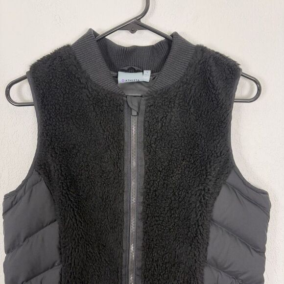 Athleta Black Fleece and Puffer Zip Up Winter Vest with Pockets Size Small - Picture 2 of 9